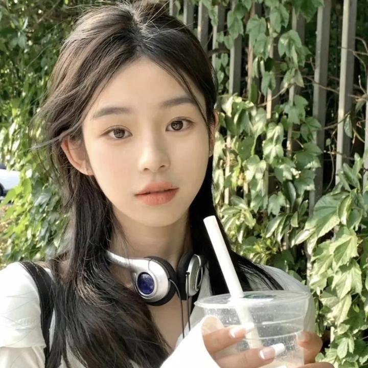 6号叩应女郎